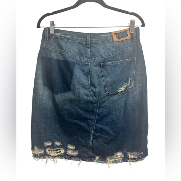 Zara Distressed Asymmetrical Waist Denim Mini Skirt Blue - Picture 3 of 10